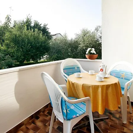 Apartment Nerina Porec Exterior photo